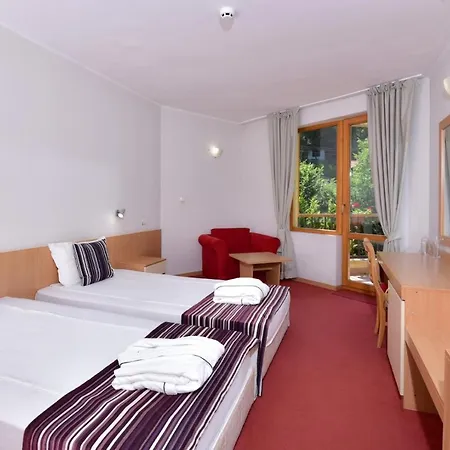 Hotel Diva & Thermal Pool