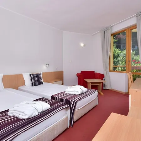 Diva & Thermal Pool 3*