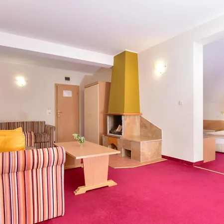 Diva & Thermal Pool 3* 奇夫利克