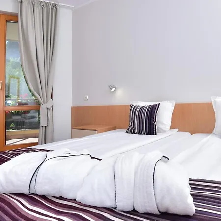 Diva & Thermal Pool 3*