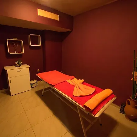 Diva & Thermal Pool 3*