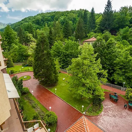 Hotel Diva & Thermal Pool