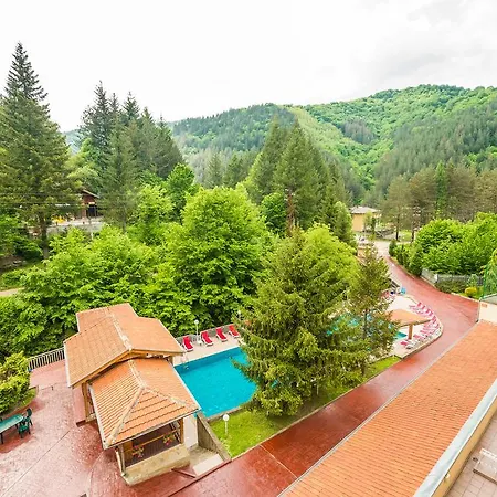 Diva & Thermal Pool Chiflik (Lovech)