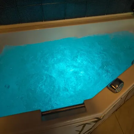 Diva & Thermal Pool 奇夫利克