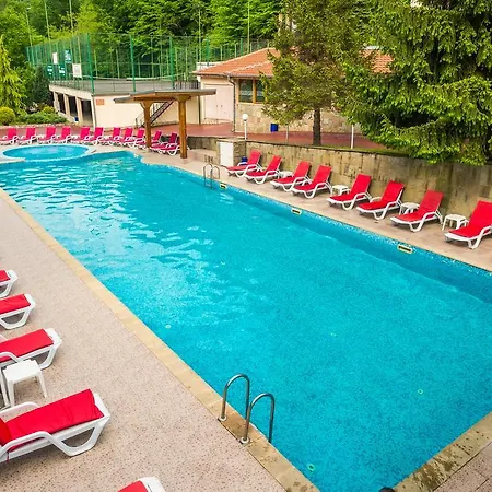 Diva & Thermal Pool 3* Chiflik (Lovech)