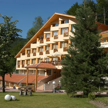 Diva & Thermal Pool 3*